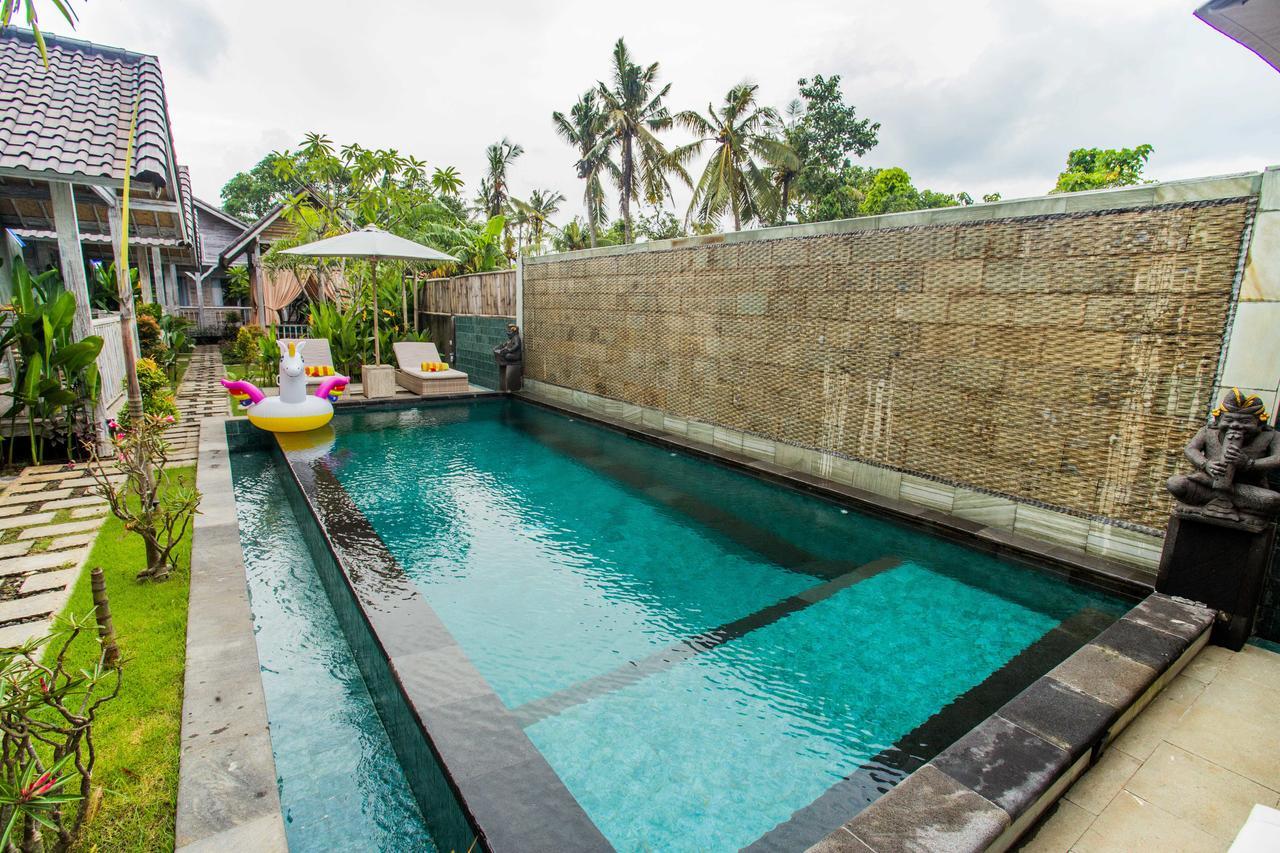 The Syron Huts Lembongan Hotel Luaran gambar