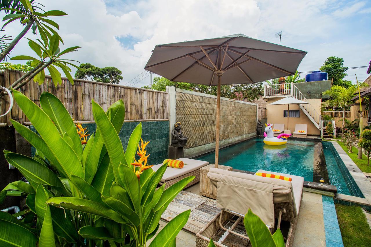 The Syron Huts Lembongan Hotel Luaran gambar