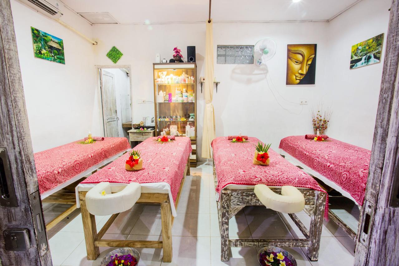 The Syron Huts Lembongan Hotel Luaran gambar