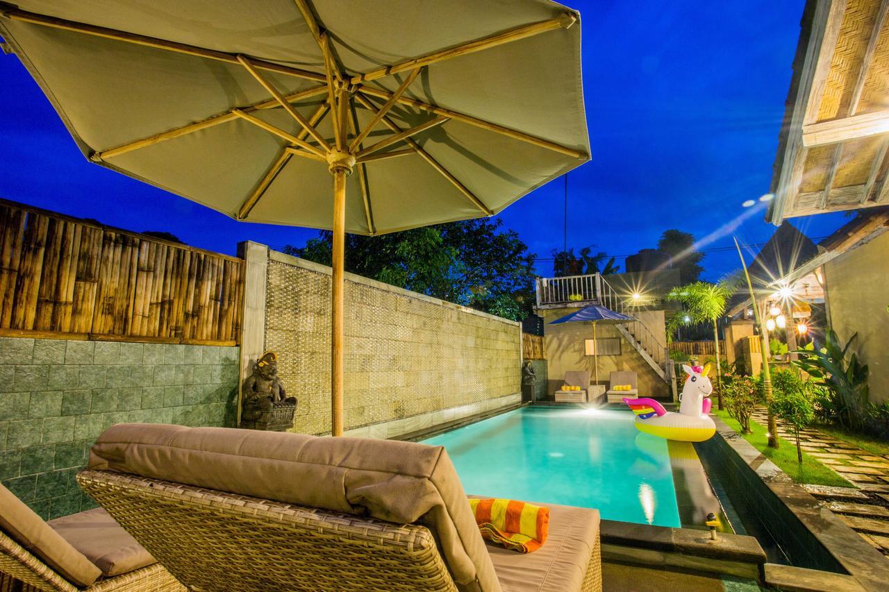 The Syron Huts Lembongan Hotel Luaran gambar