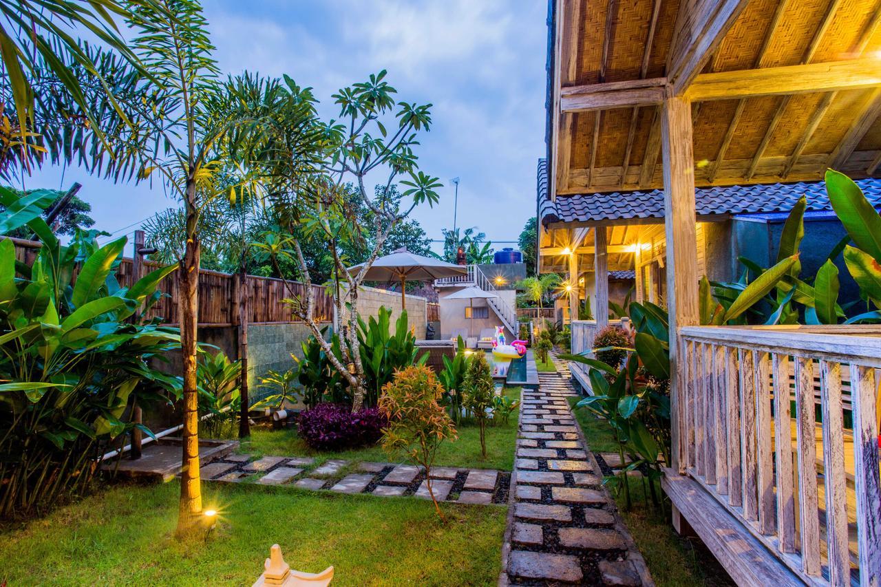 The Syron Huts Lembongan Hotel Luaran gambar