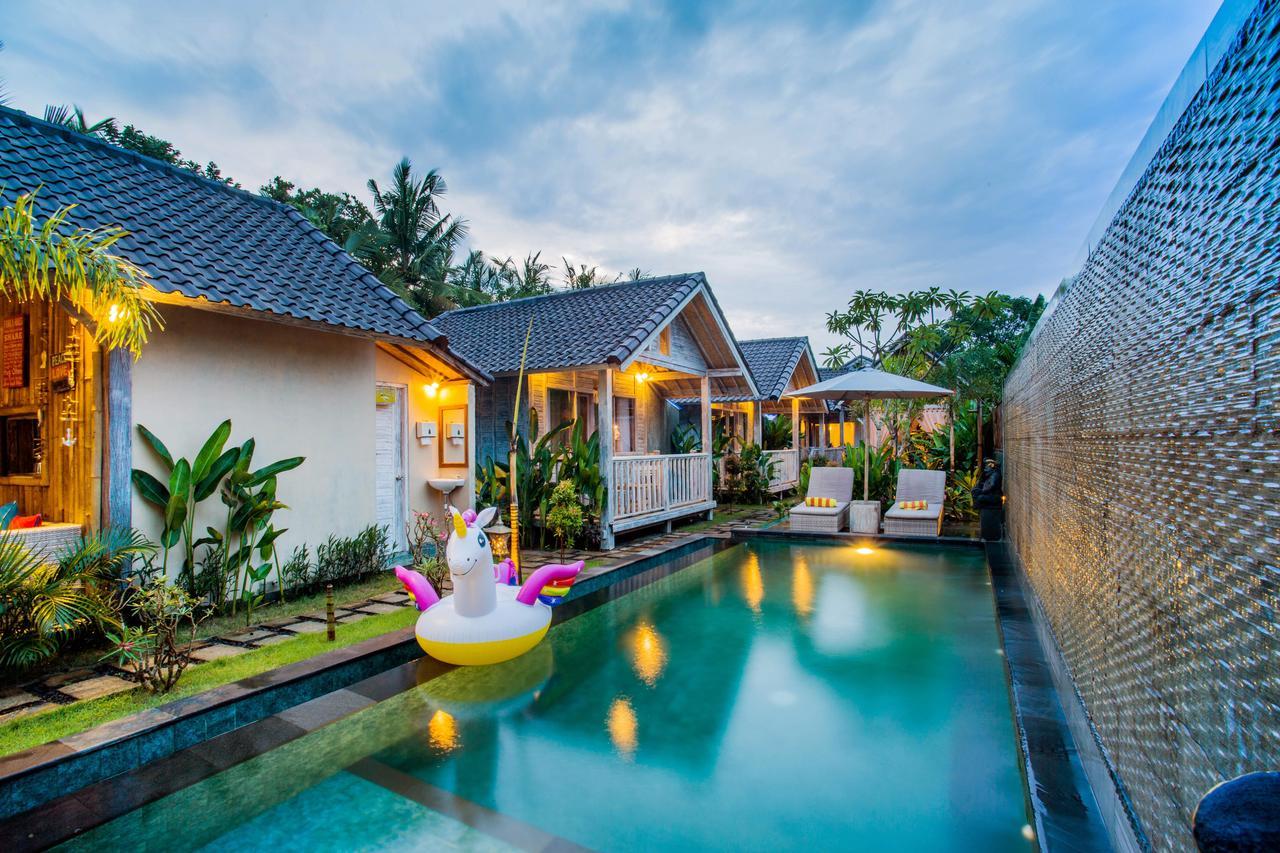 The Syron Huts Lembongan Hotel Luaran gambar